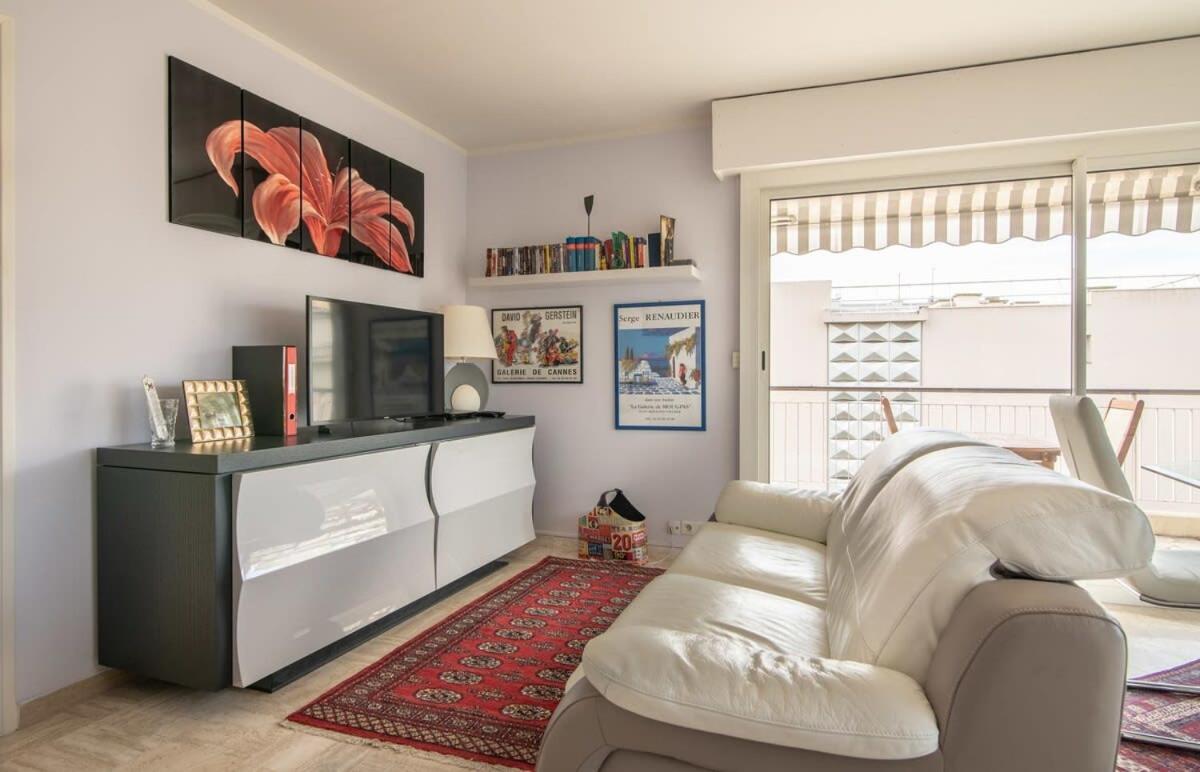 A032-beautiful For 4 - Near Croisette Apartment Cannes